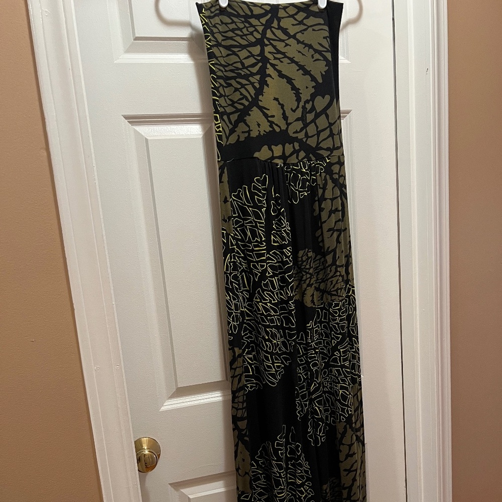 Manuhealii Maxi Dress, size Small